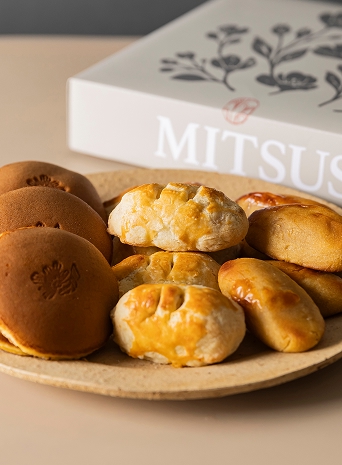 和菓子に仕立てる